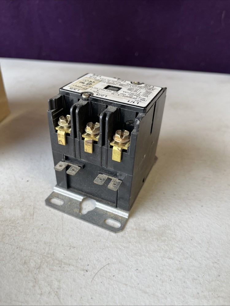 SP12841 | AP12841 | Rheem 3 Pole Contactor