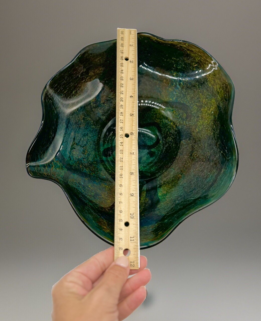 Loan Nemtoi art glass “Wavy” bowl original hand-blown signed home decor