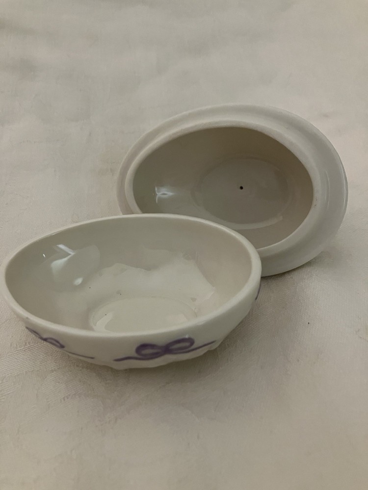 Vintage Lenox Easter 1994 The Rabbit Easter Egg Trinket Dish