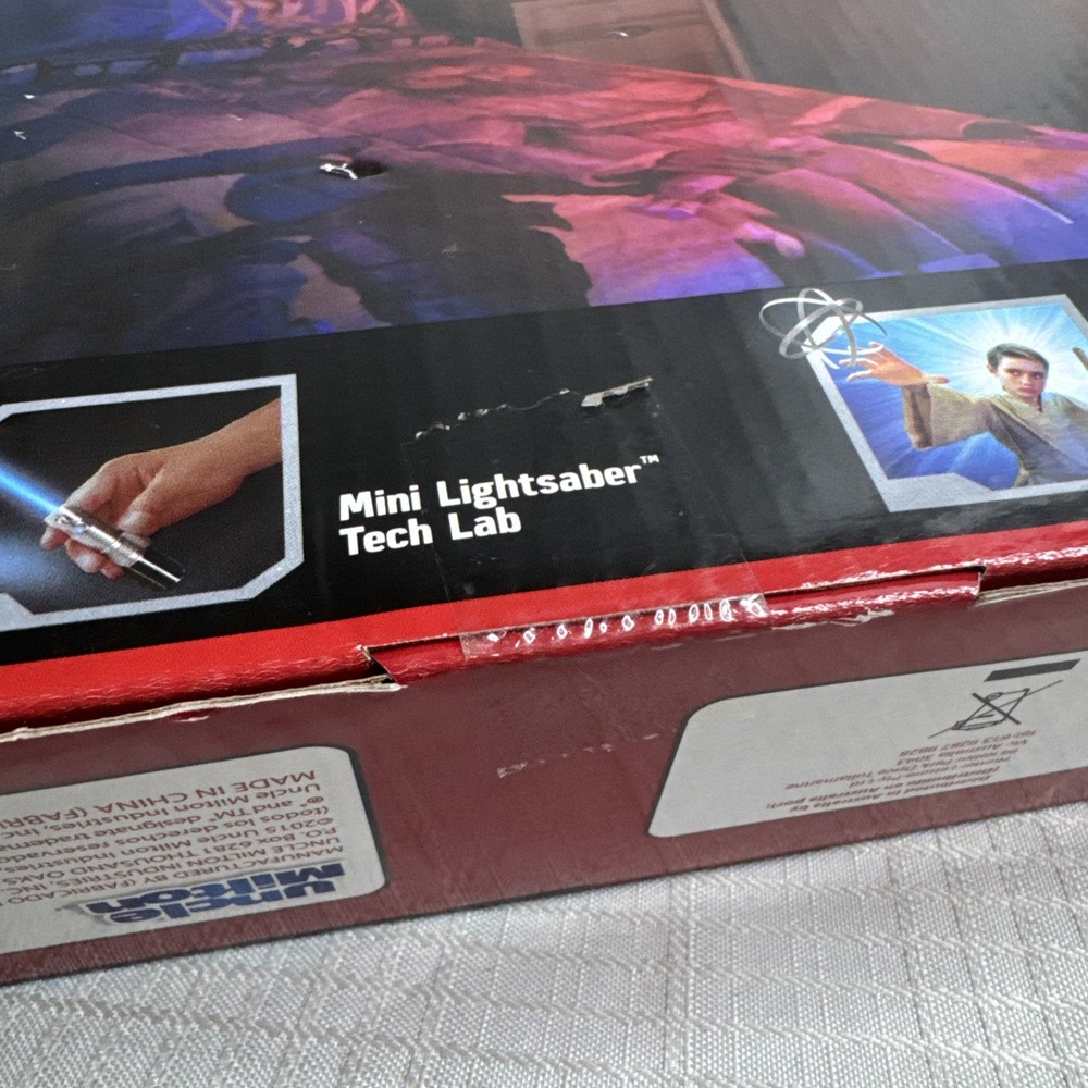 Star Wars™ Science LIGHTSABER Room Light