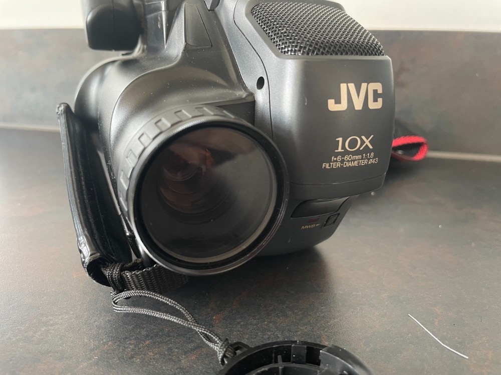 JVC GR-AX35E VHS-C Based Camcorder, 1A Filter & Strap Untested - No Battery