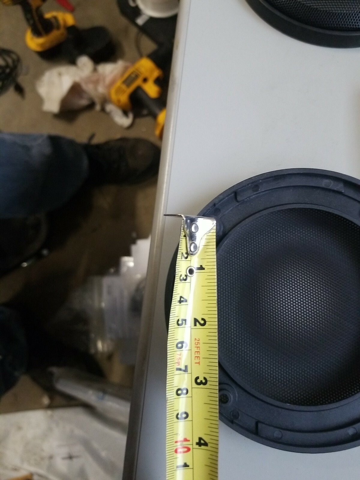 (2) PAIR LOT UNIVERSAL ROUND 4" SPEAKER COVER PROTECTIVE GRILL MESH (read DESC)