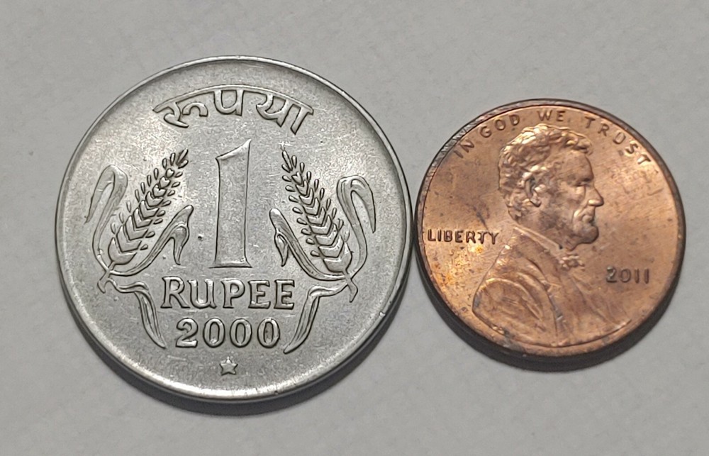 India, 2000 1 Rupee Coin