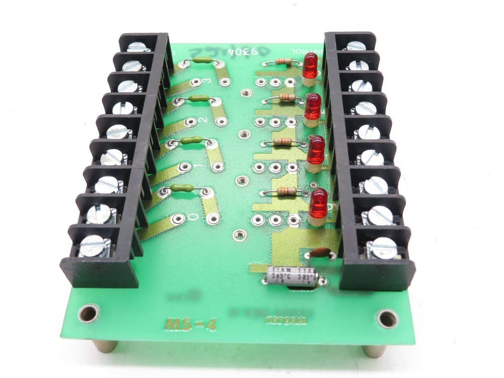NEW CRYDOM MS-4 I/O MOUNTING BOARD MS4