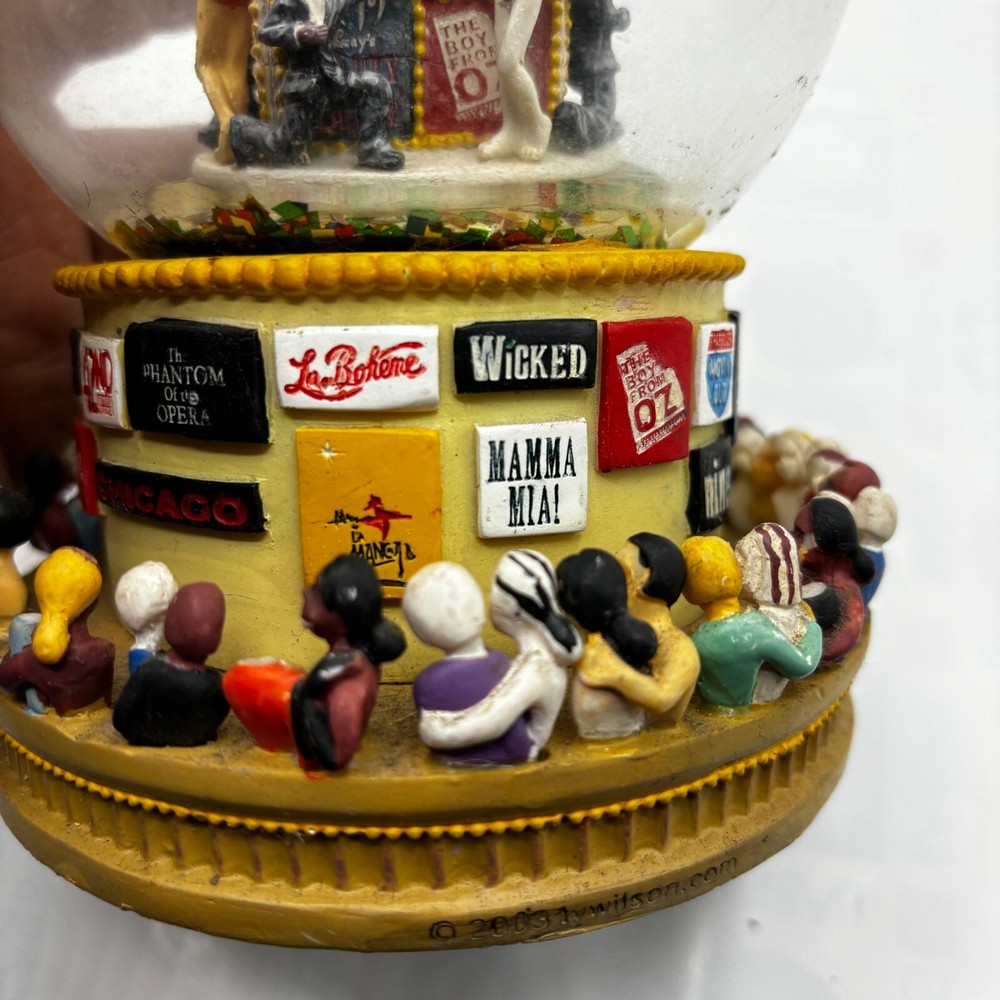 Snow Globe dancers themed free Ship ⭐