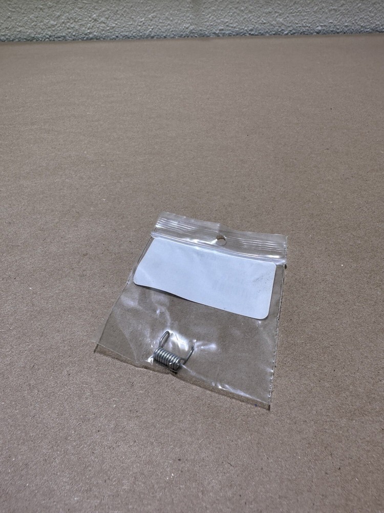 APU Door Spring S147 (1863)