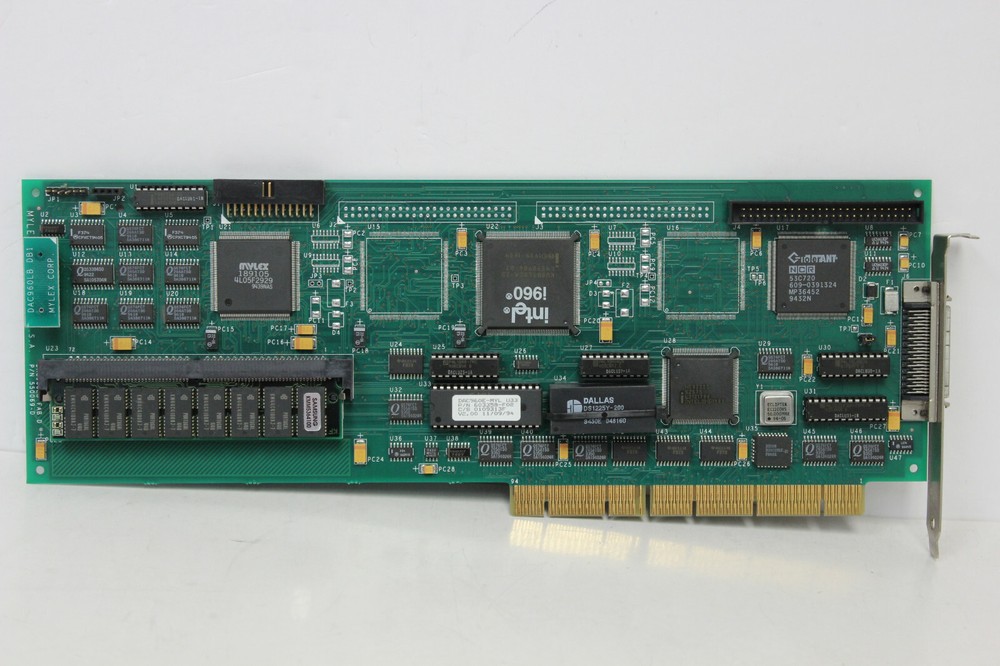 MYLEX D040313-0 550069-D DAC960LB EISA SCSI CONTROLLER ADAPTER