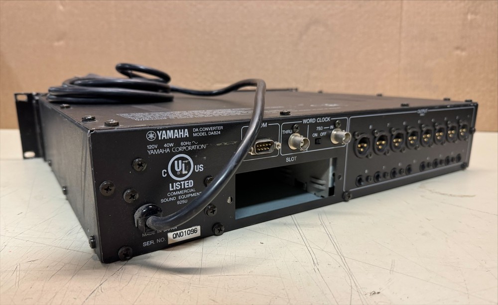 Yamaha DA824 D/A Converter