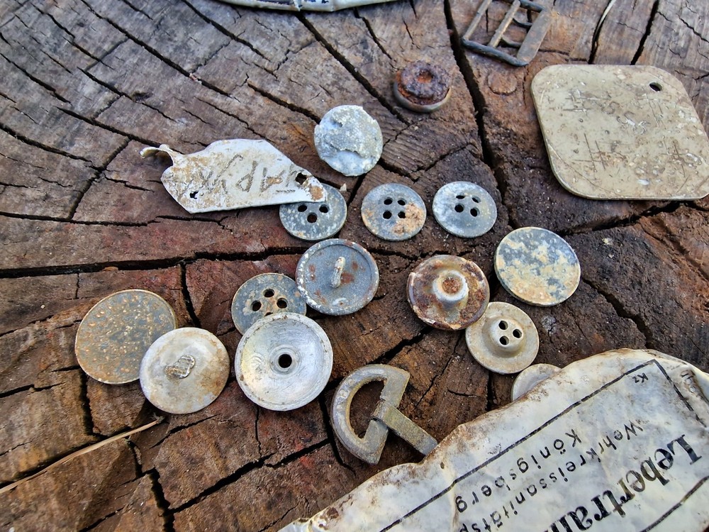 WW2 Accessories from the German bunker rare relic.