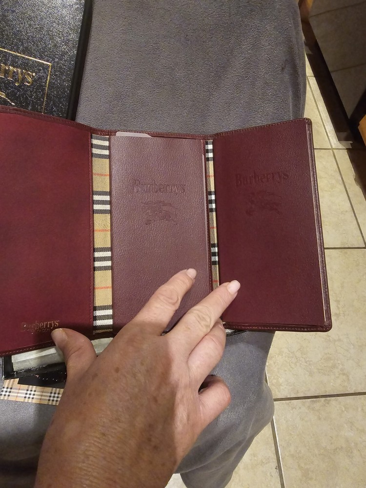 Burberry Planner Includes Box