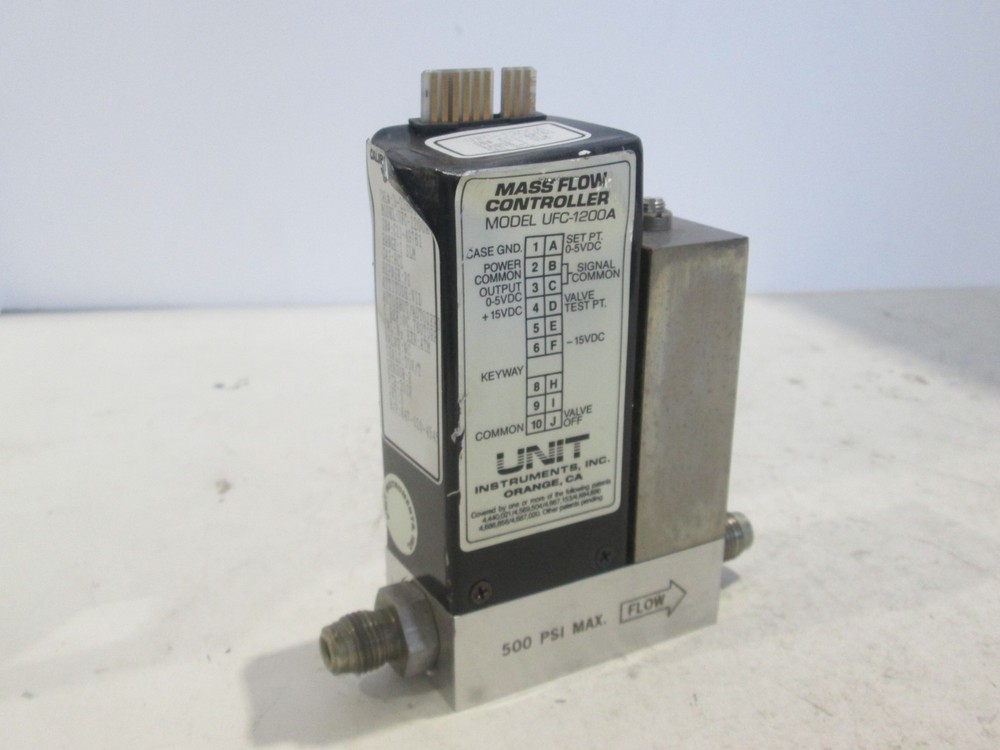 Unit, UFC-1200A, Mass Flow Controller, 1 SLM, HCL, Used
