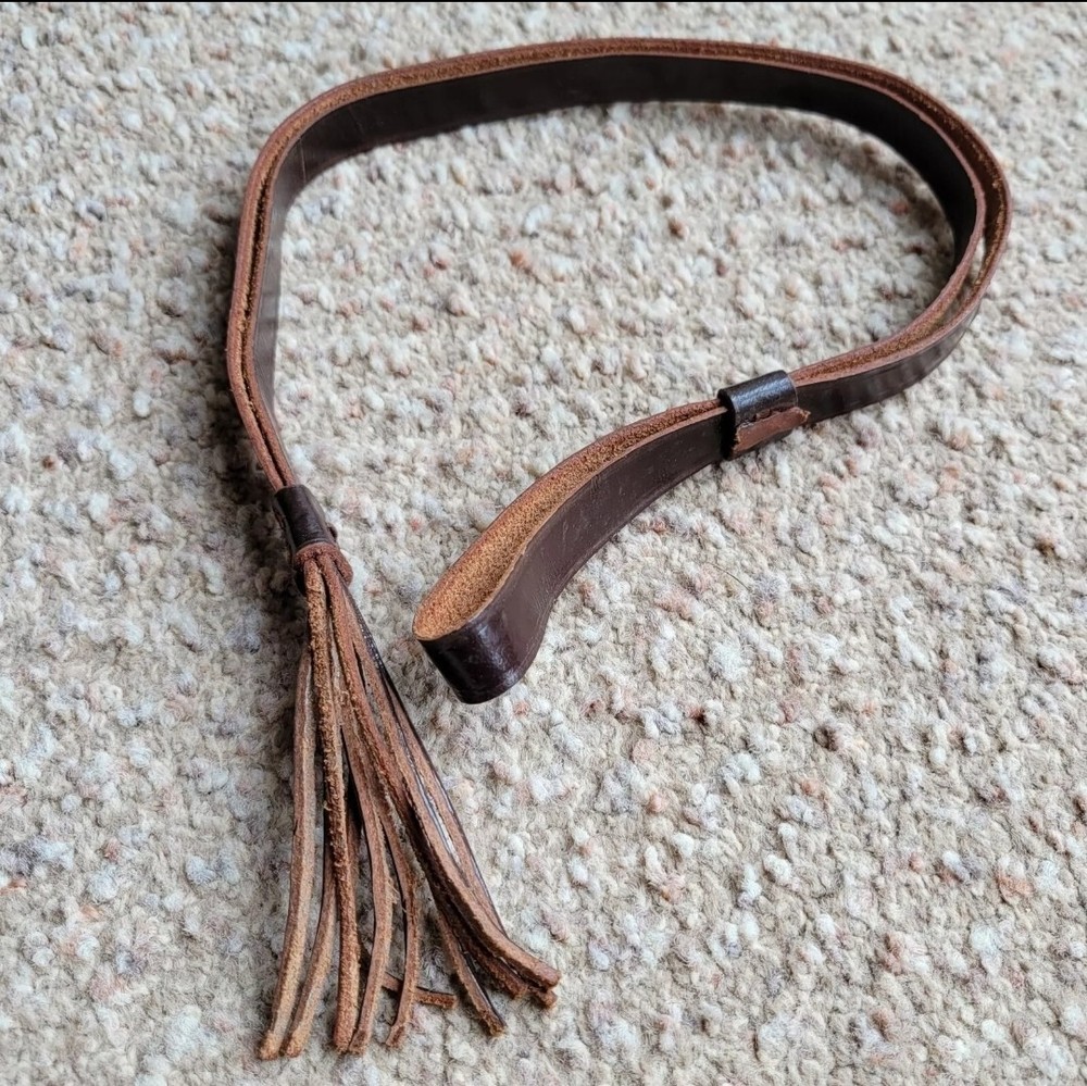 WW2    SWORD KNOT    BROWN LEATHER STRAP UNISSUED