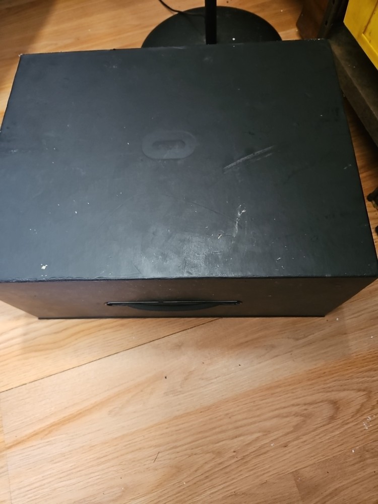 Oculus Rift CV1 VR Headset + Sensor No Controllers
