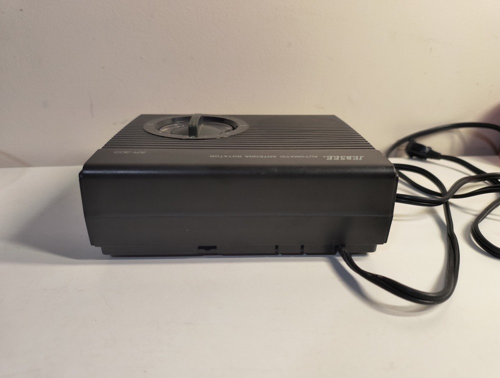 Automatic Antenna Rotator Control Unit E87683 Model: AR-303 - TESTED