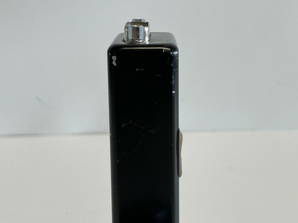 U2: Brooks 5850TR Mass Flow Controller 5850 TR Series