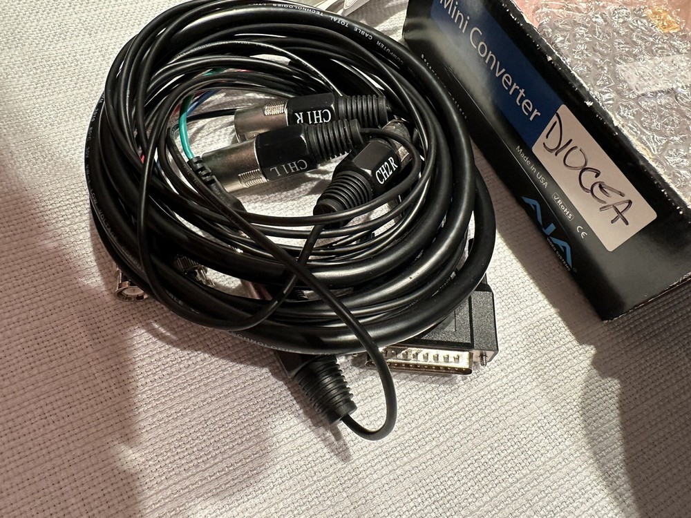 AJA D10CEA Analog to Digital Video Converter Encoder w/ Cable and Power Supply