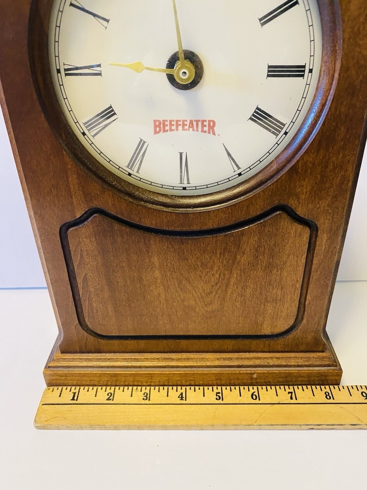 Wooden Beefeater Table Clock- Works Perfectly