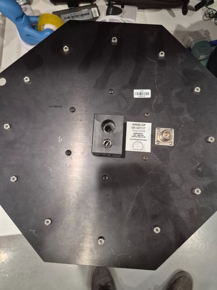 Sennheiser A5000CP Antenna, UHF Passive - Circular Polarization