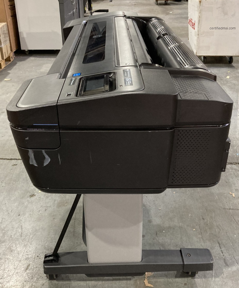HP DesignJet Z9+ Large Format PostScript Photo Printer w/Spectrophotometer