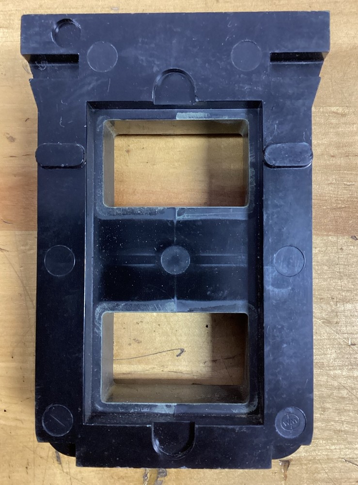 Joslyn Clark Sylvania TB162-1