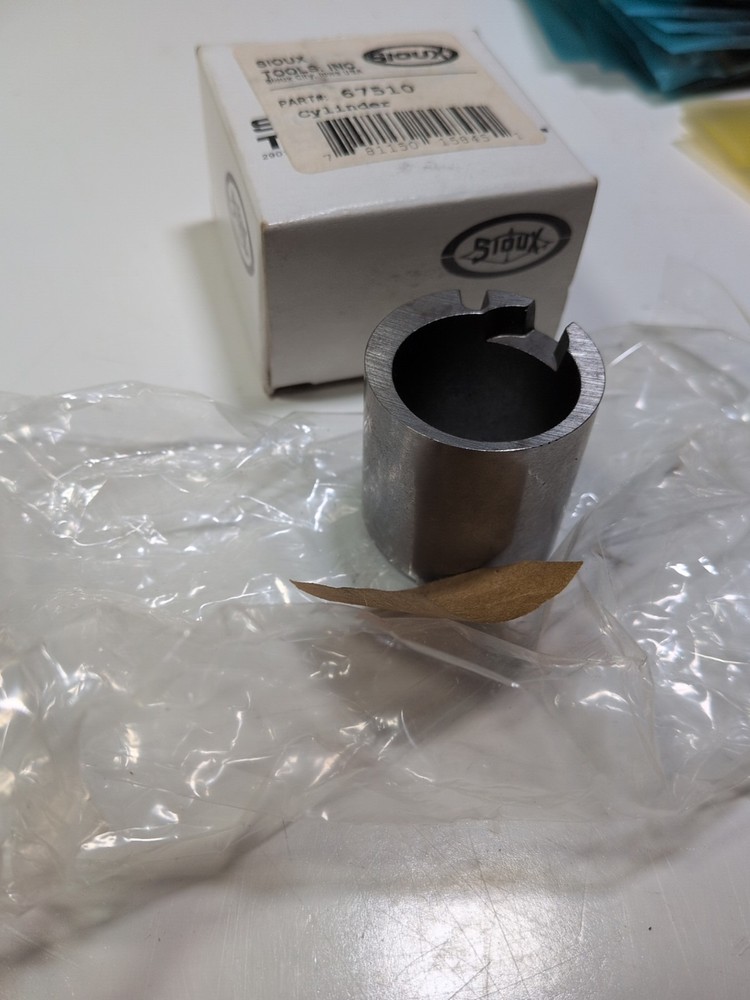 Sioux Tools Part # 67510 Cylinder New Opened Box