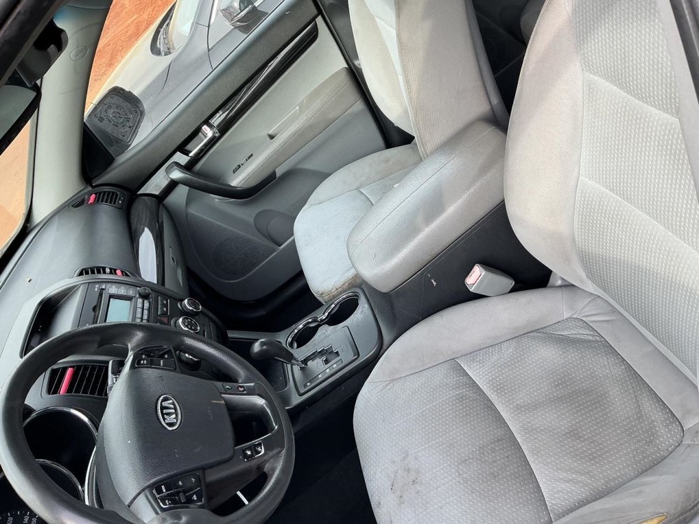 Fuse Box Engine Fits 11-13 SORENTO 5010400