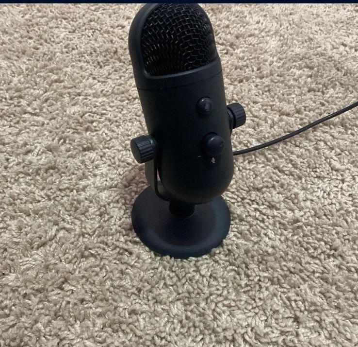 Onn Microphone Black Computer Mic, Podcast Mic, Video Mic