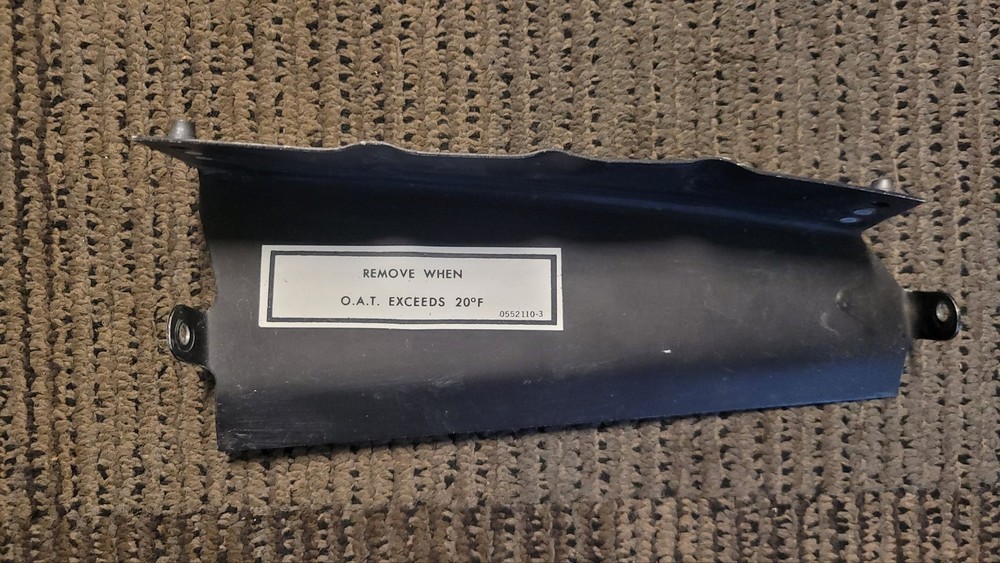 Cessna Winterization Baffle & Placards (L & R) 0552110-3