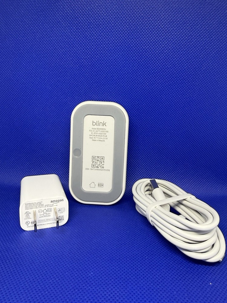 Blink Sync Module White Wi-Fi with Power Adapter and USB Cable