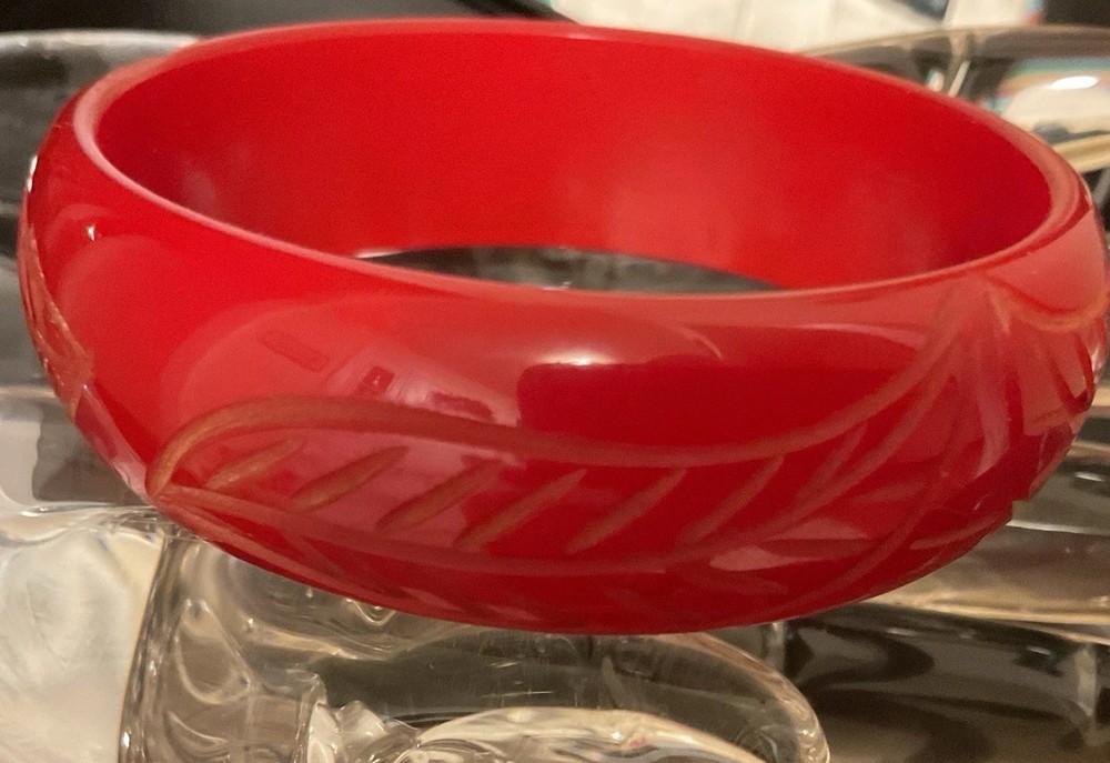 Vintage Red Bakelite Bangle Bracelet