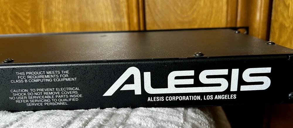 ALESIS Direct Midi to Disk Universal Data Storage With OEM Power Supply