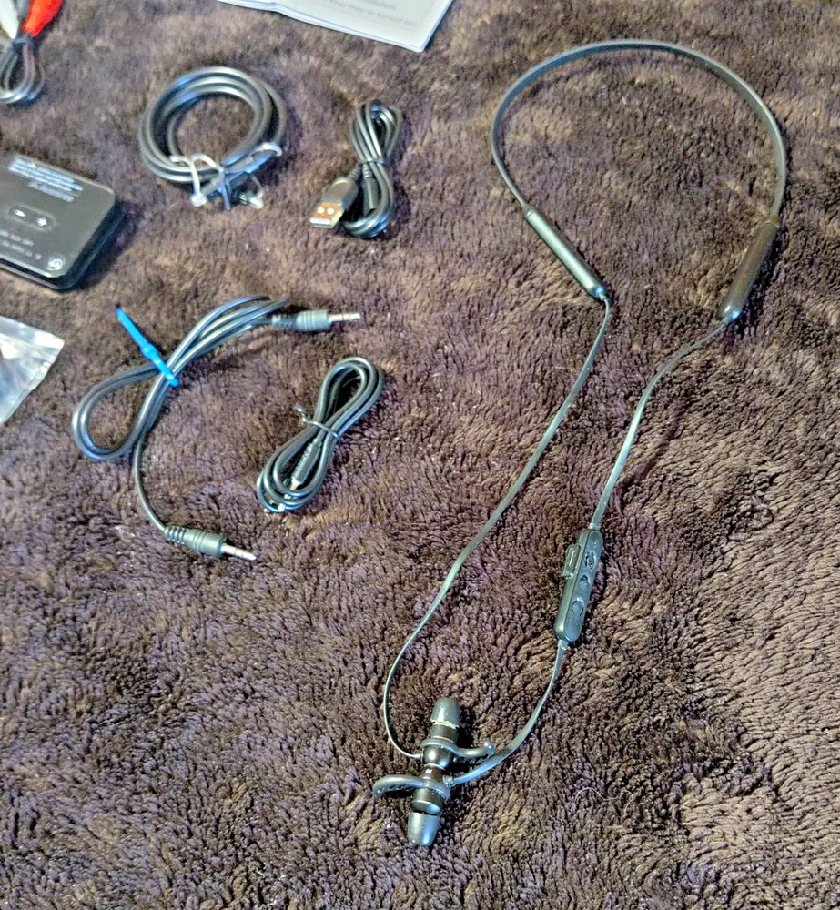 Avantree HT4186 Wireless In-Ear Headphones Transmitter Set