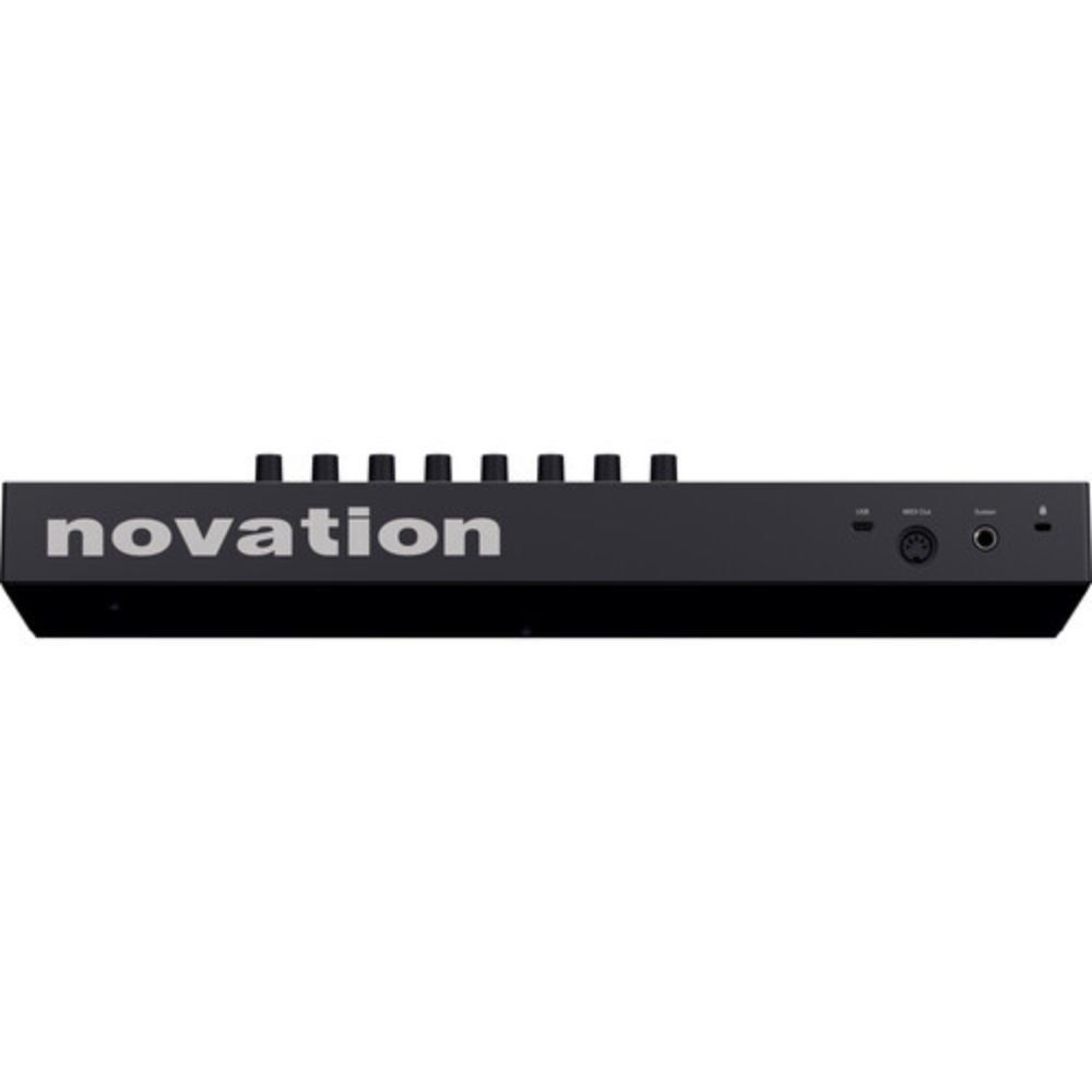 Novation Launchkey 25 MK4 USB MIDI Keyboard Controller (25 Keys) KIT