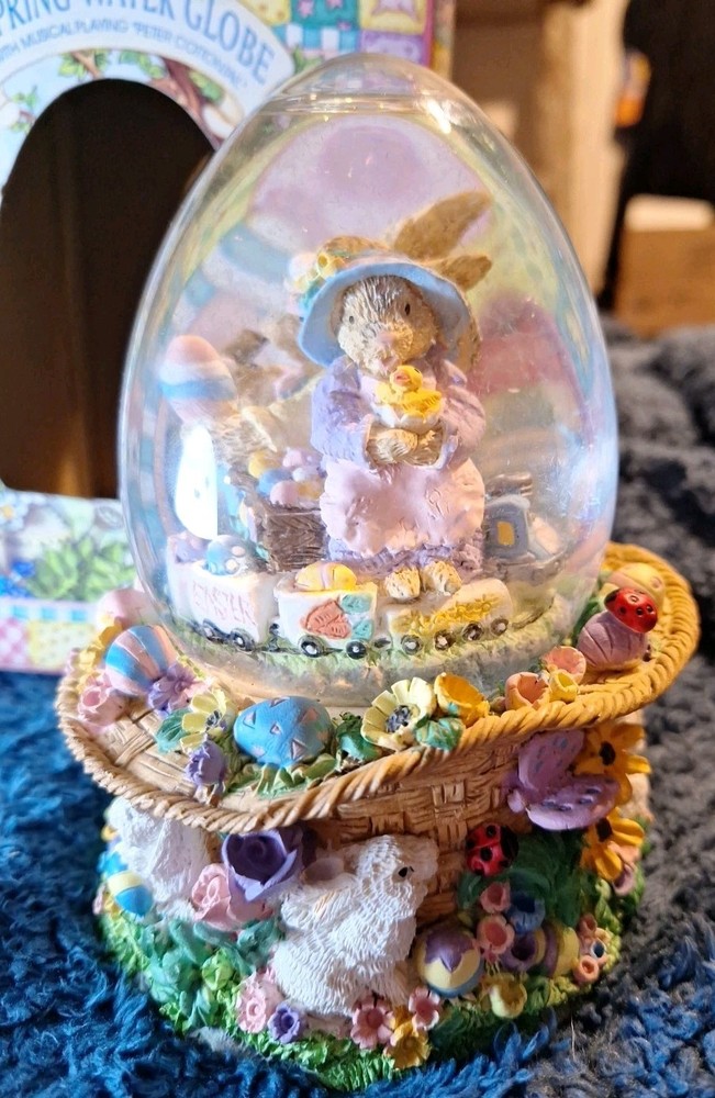 Easter Spring Water Globe Musical "Peter Cottontail" Egg Shaped Hand Painted