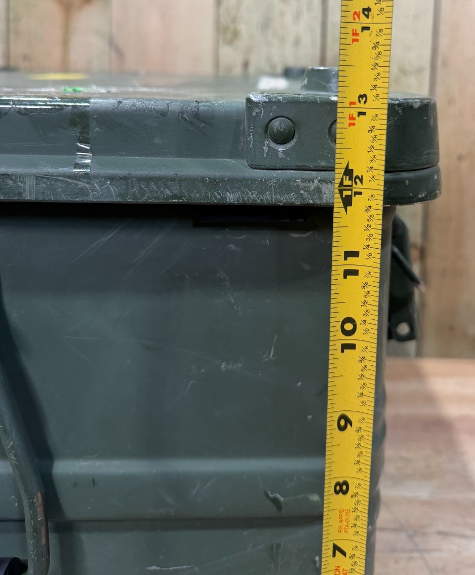 Zarges Metal K470 22.5x18x13.5" Military Surplus Storage Case Green