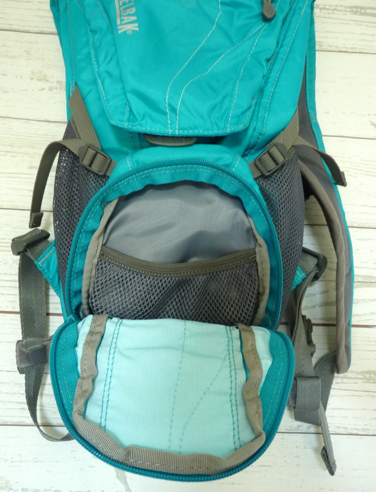 Camelbak Aurora Teal 2L Hydration Backpack No Bladder Great Condition