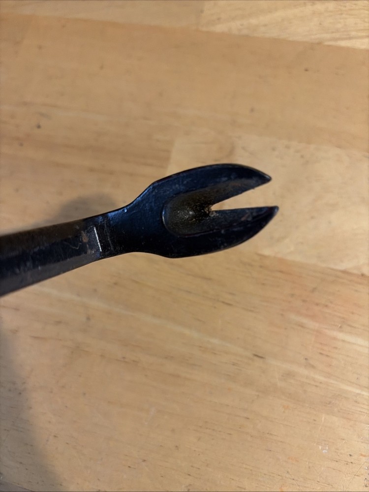 Vaughan Bear Claw Nail Puller 12 Inches