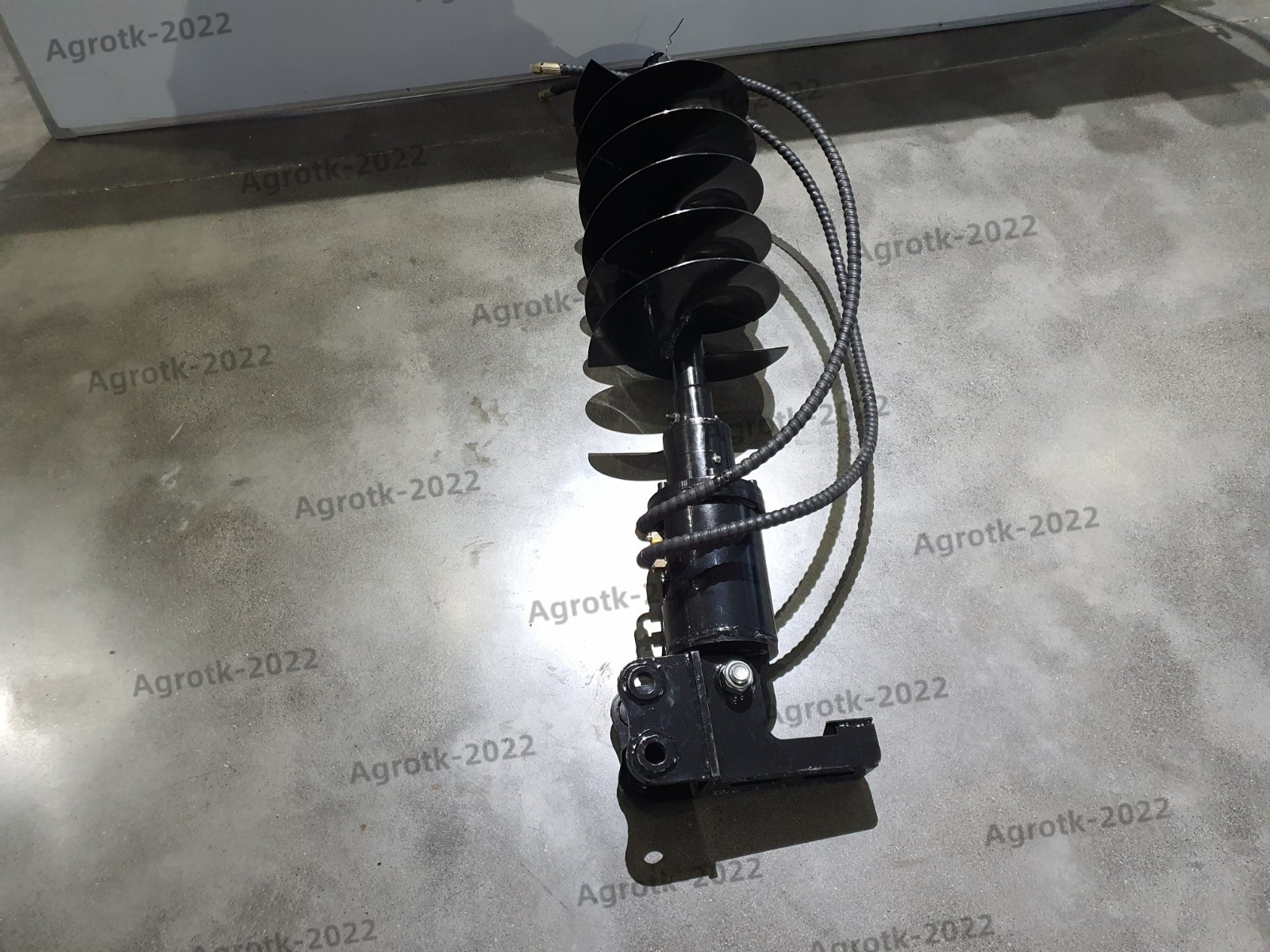 Agrotk Auger Drill Bit with Hoses for Mini Excavator Attachment