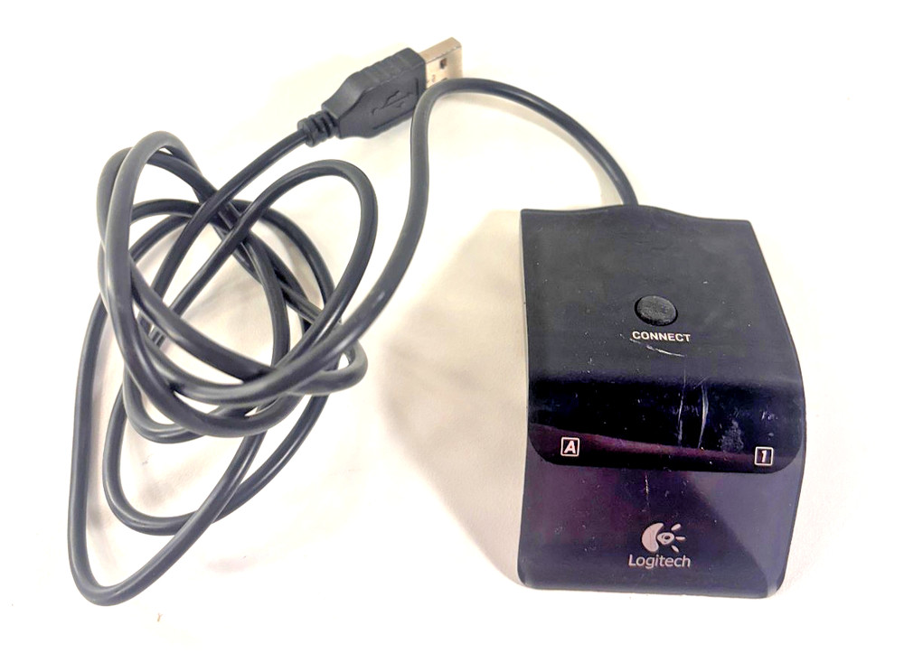 Logitech - C-BT44 - 810-000908 Wireless USB Receiver Only