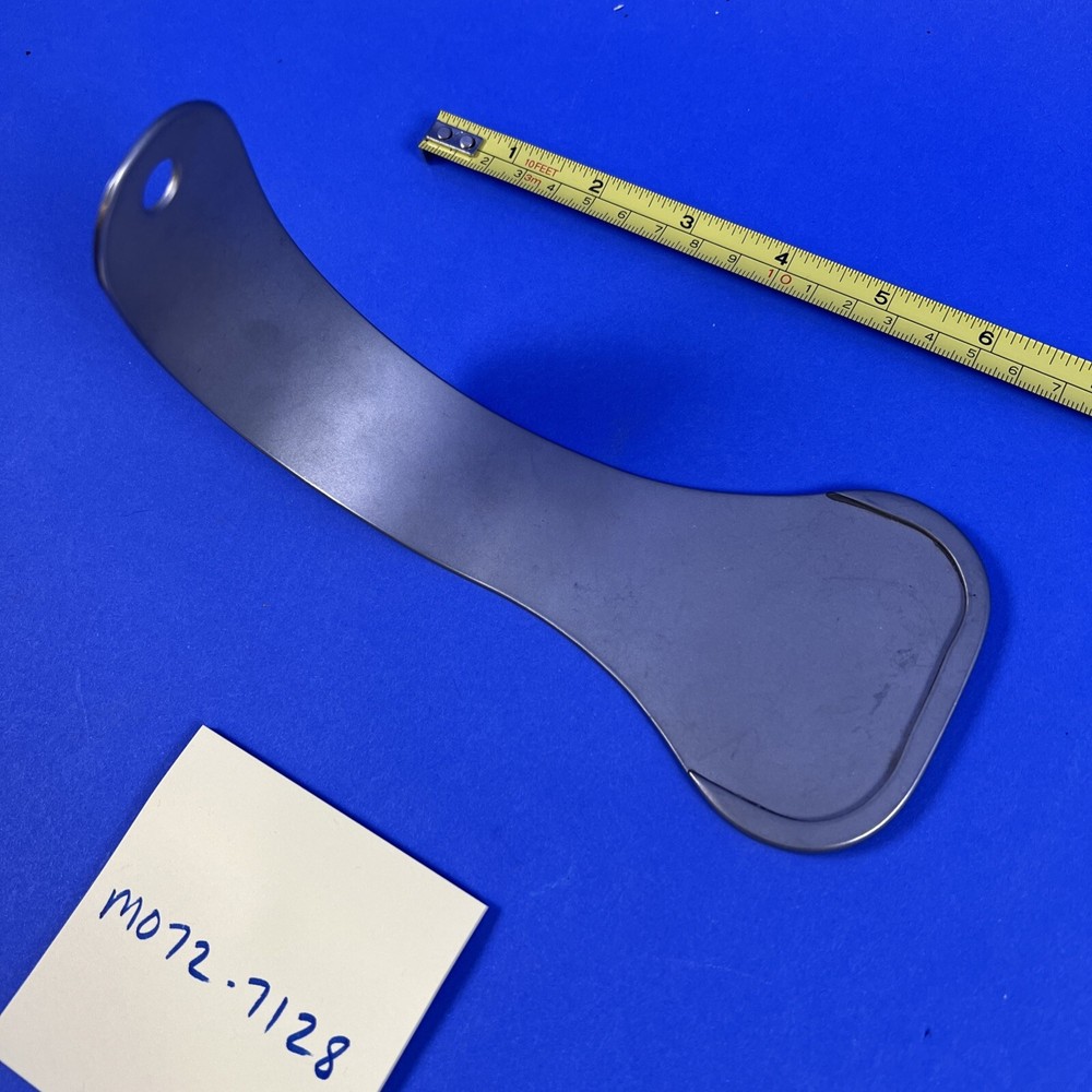 Omni Tract Swivel Retractor Blade