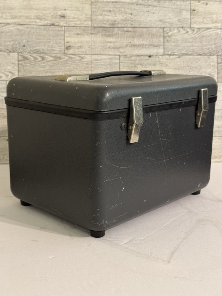 Vintage Calumet Multi-Power Model 3000 Flash Generator – Untested Pack