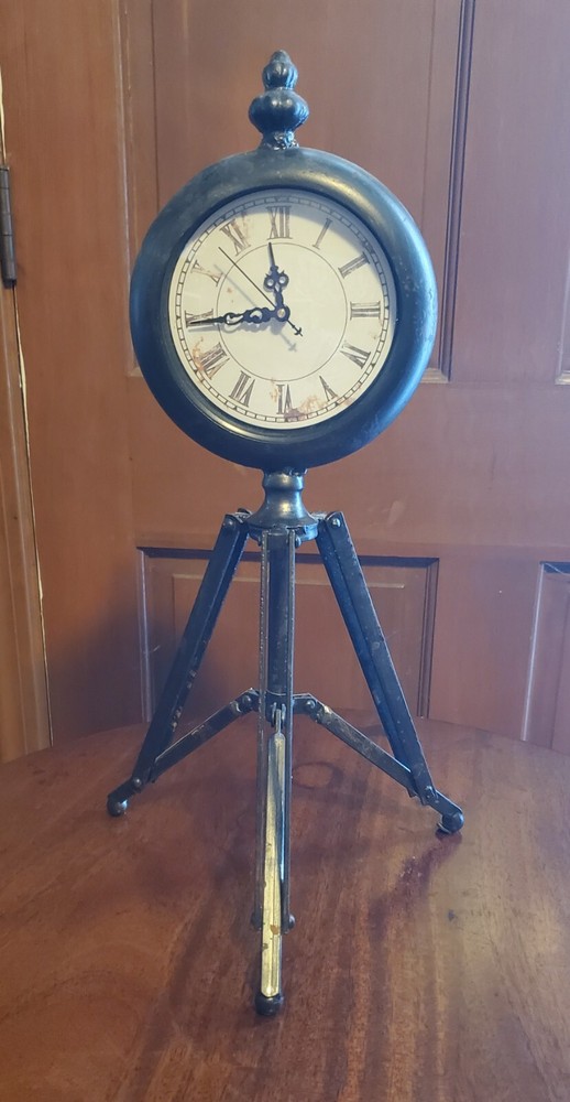 Vintage Tripod Base Clock