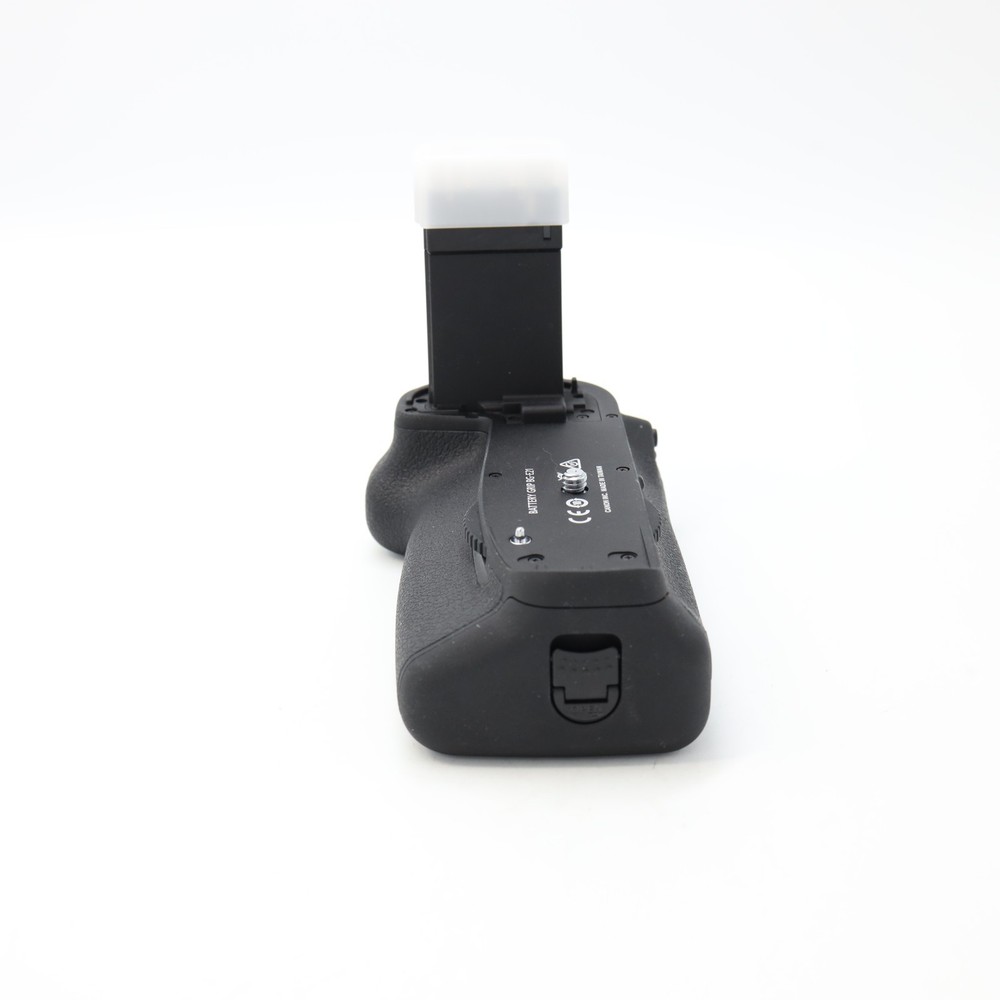 Canon BG-E21 Battery Grip for EOS 6D Mark II *USED*