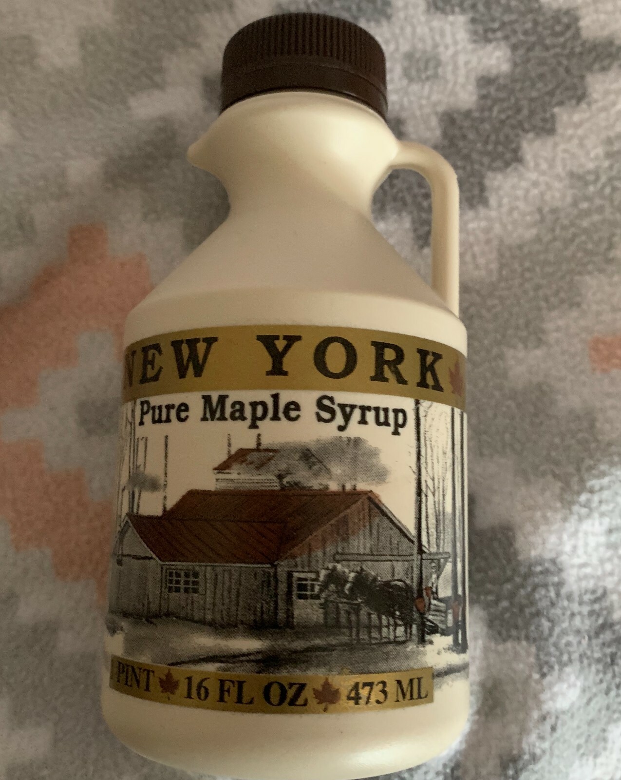 100% Pure Maple Syrup Grade A - New York, Gallon, 1/2 gallon, Quart, Pint