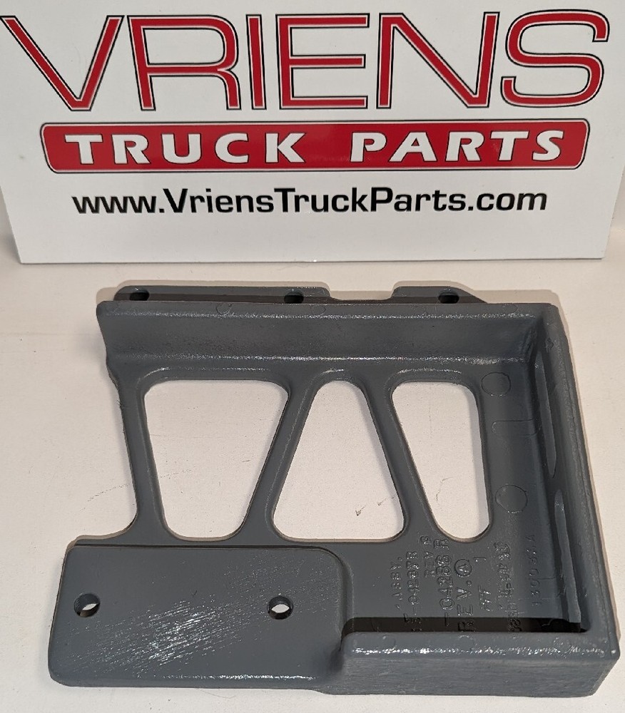 PETERBILT 379 PIVOT-UPPER HOOD 13-04286R