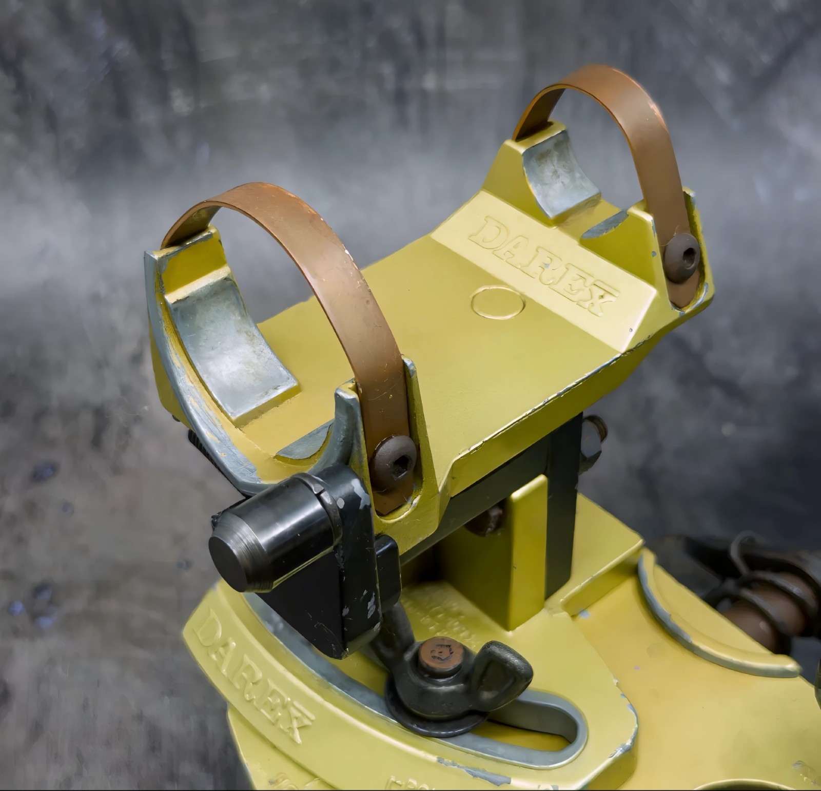 DAREX #3000 SWING FIXTURE ATTACHMENT FOR DAREX DRILL GRINDERS / SHARPENERS