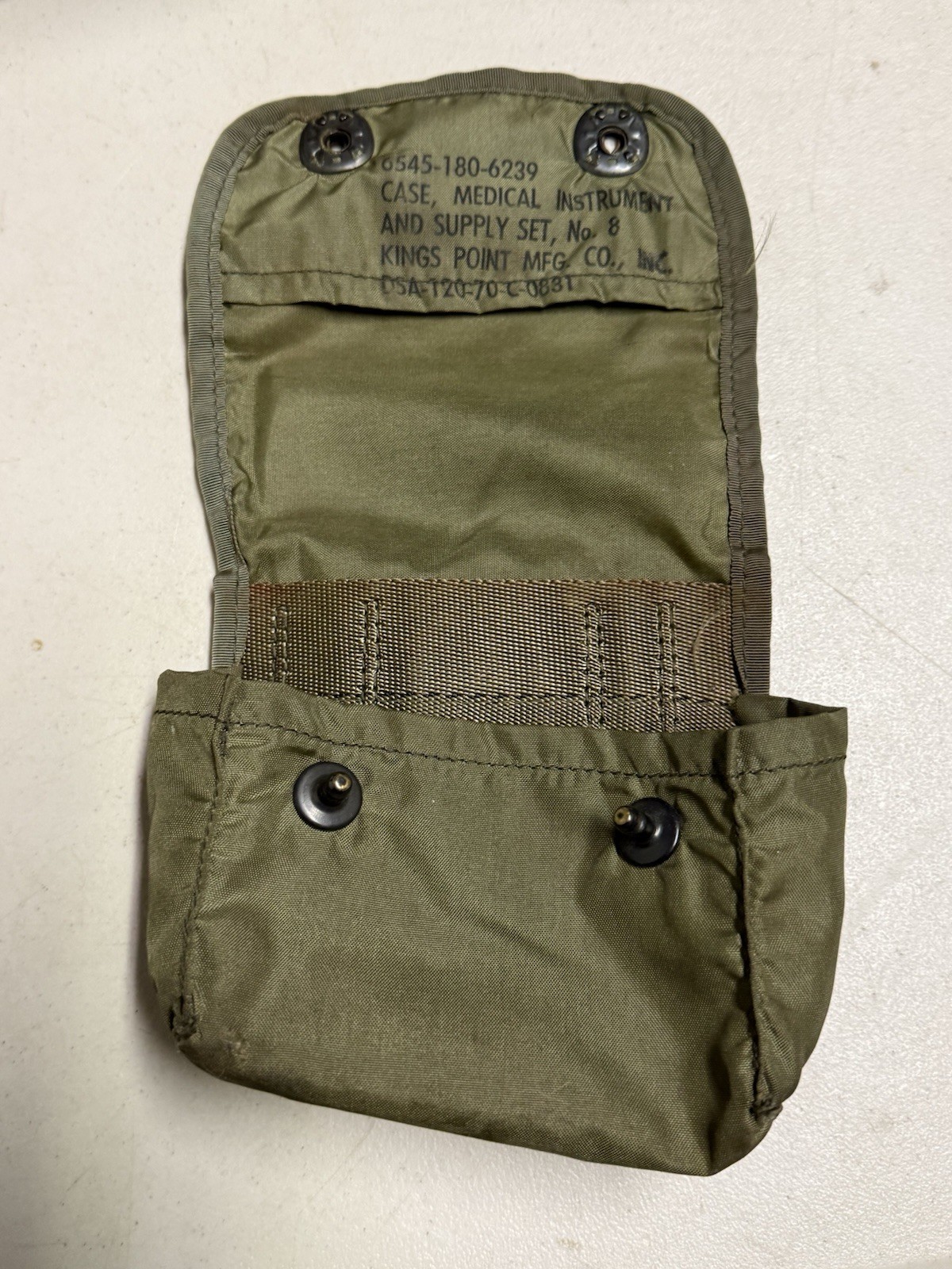 Vintage US Army Military First Aid Kit Individual US Contents Pouch Case
