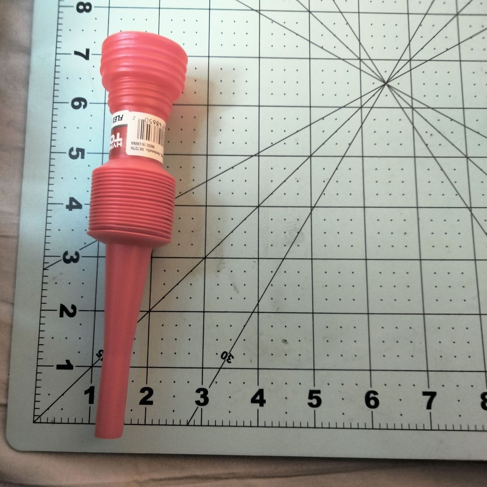 Hyper Tough Flex Reach Spout Funnel Nozzle Red Plastic Compact Auto fluids