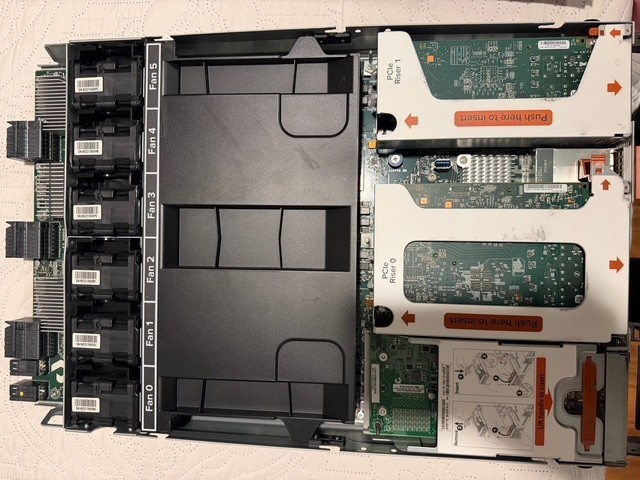 Pure Storage X20 R3 controller, no memory, good condition.
