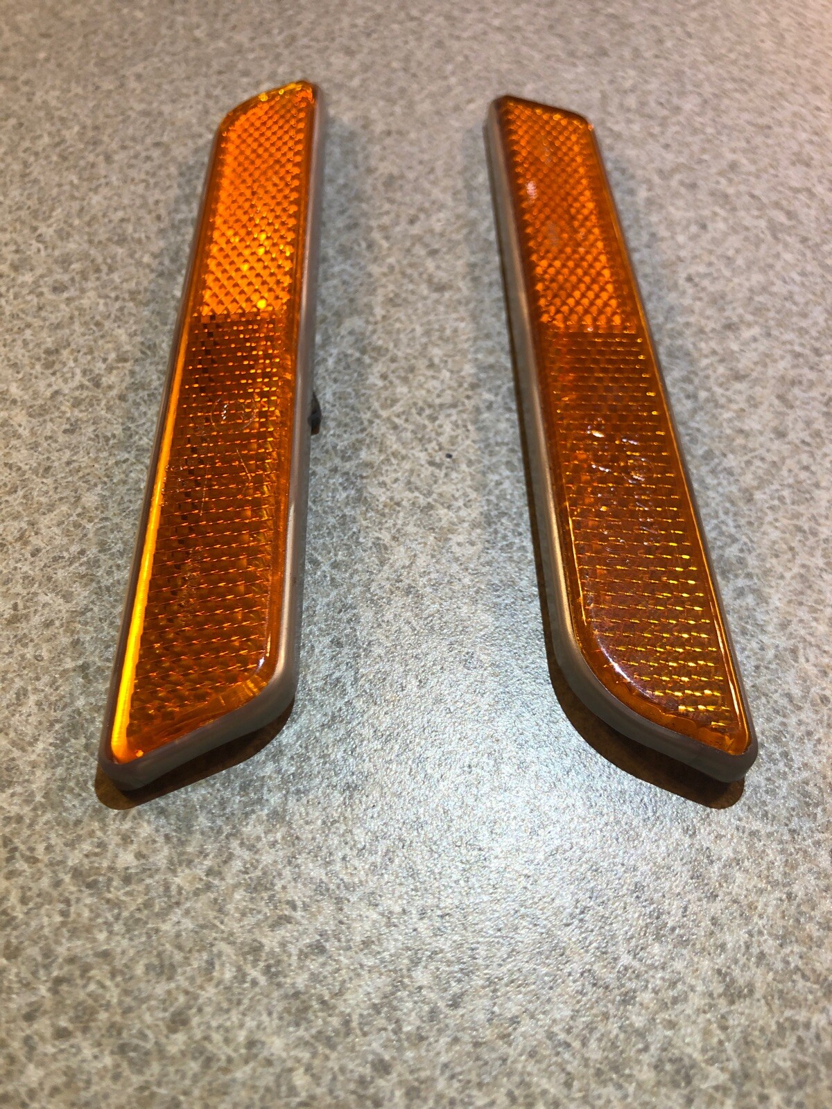 Harley Davidson  front forks lower leg Fork Leg Reflectors 59481-00 59482-00